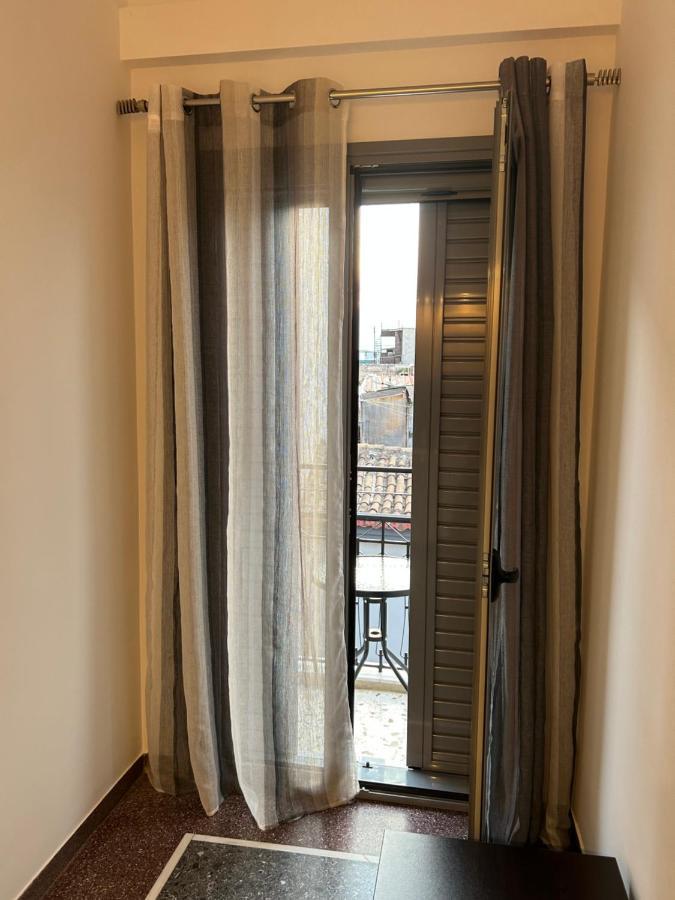 Technopolis Luxury Apartments Athena Bagian luar foto
