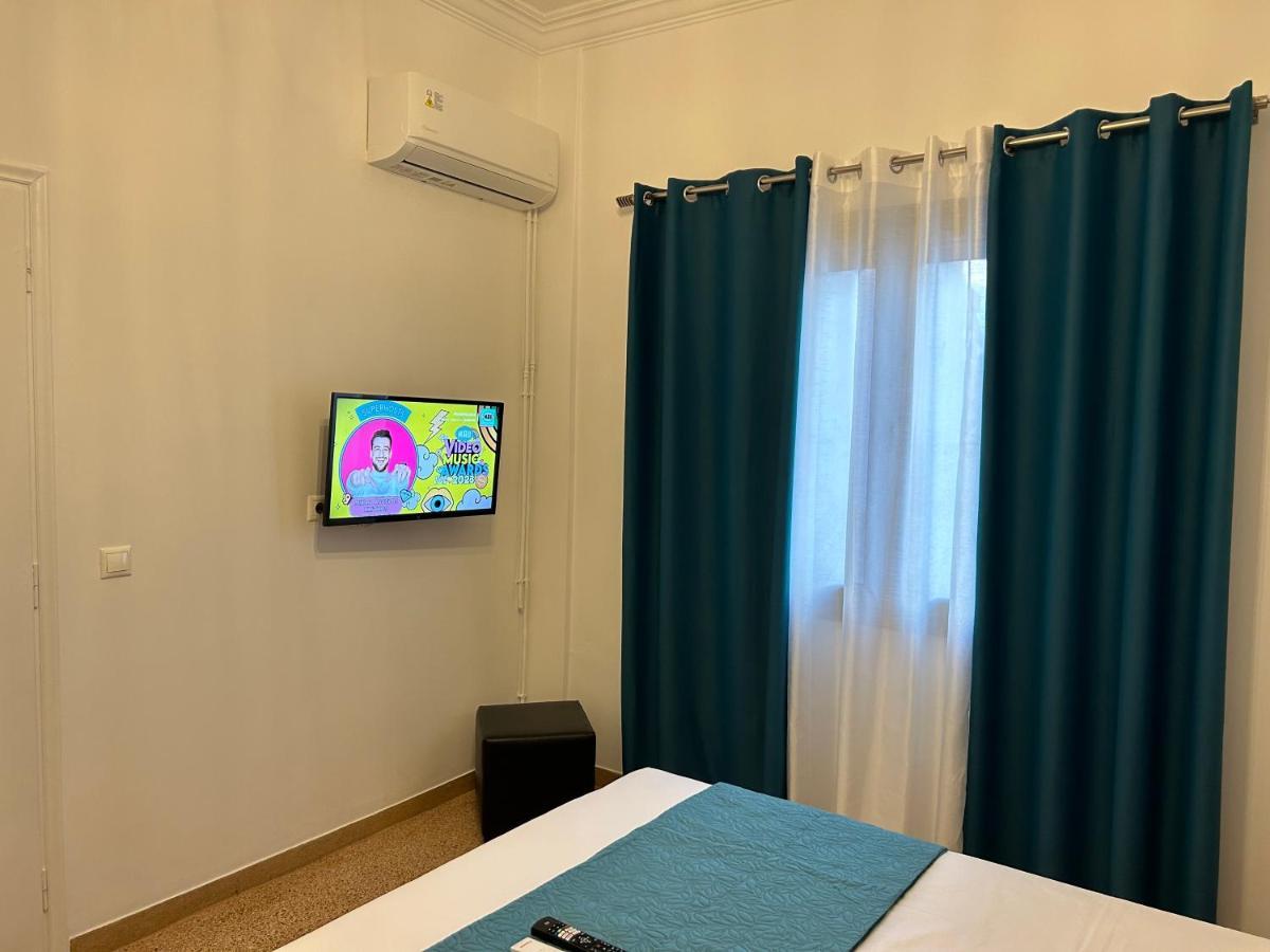 Technopolis Luxury Apartments Athena Bagian luar foto