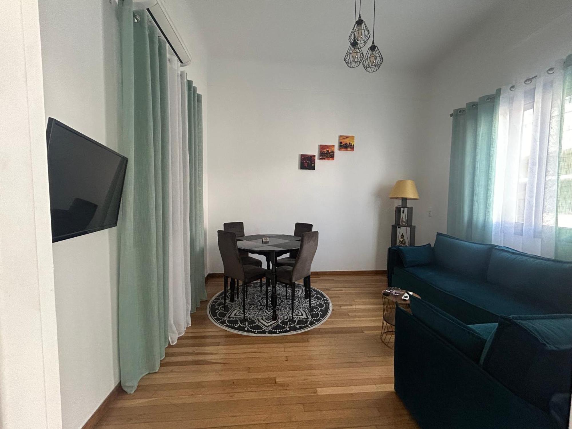 Technopolis Luxury Apartments Athena Bagian luar foto