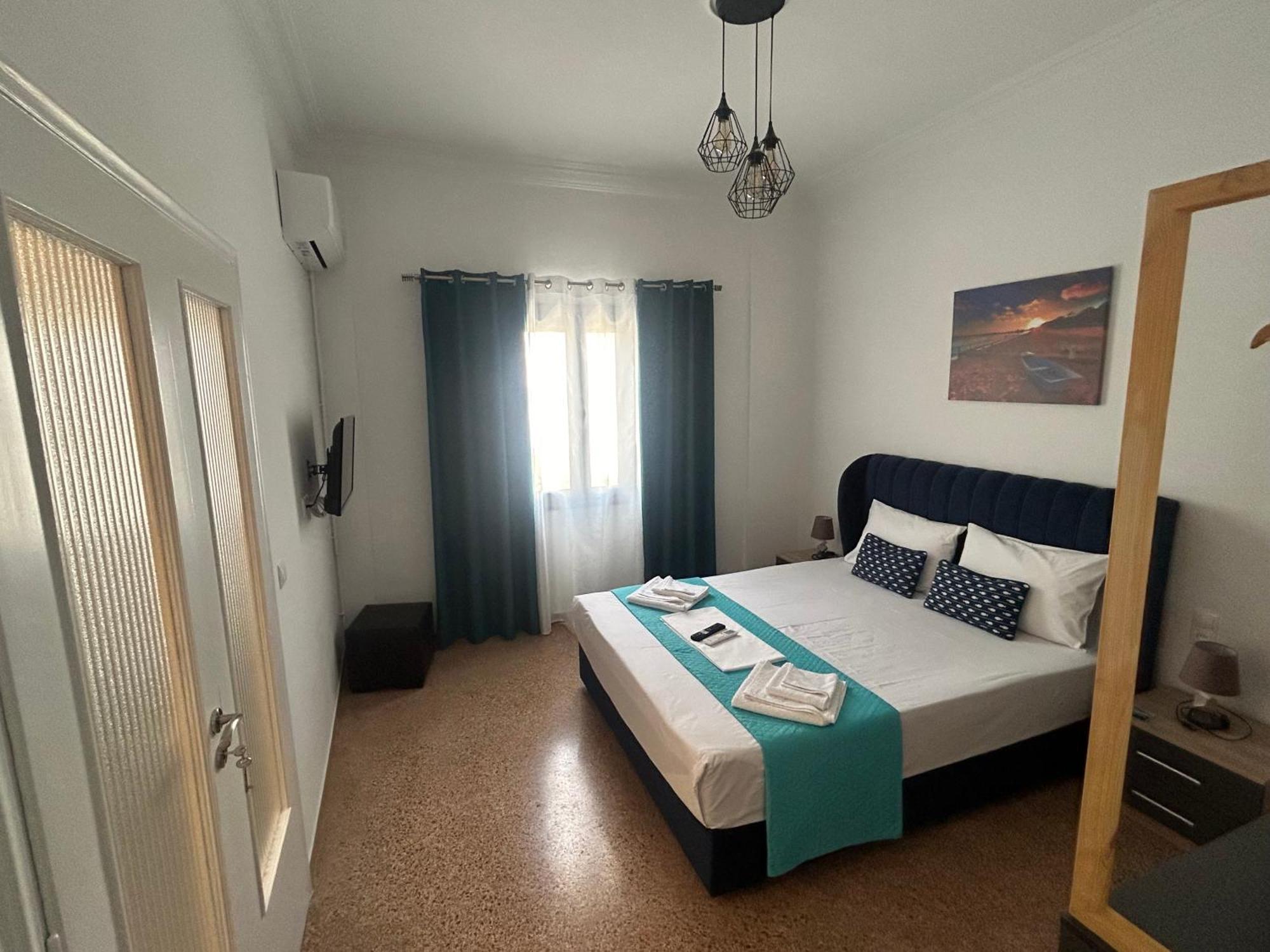 Technopolis Luxury Apartments Athena Bagian luar foto