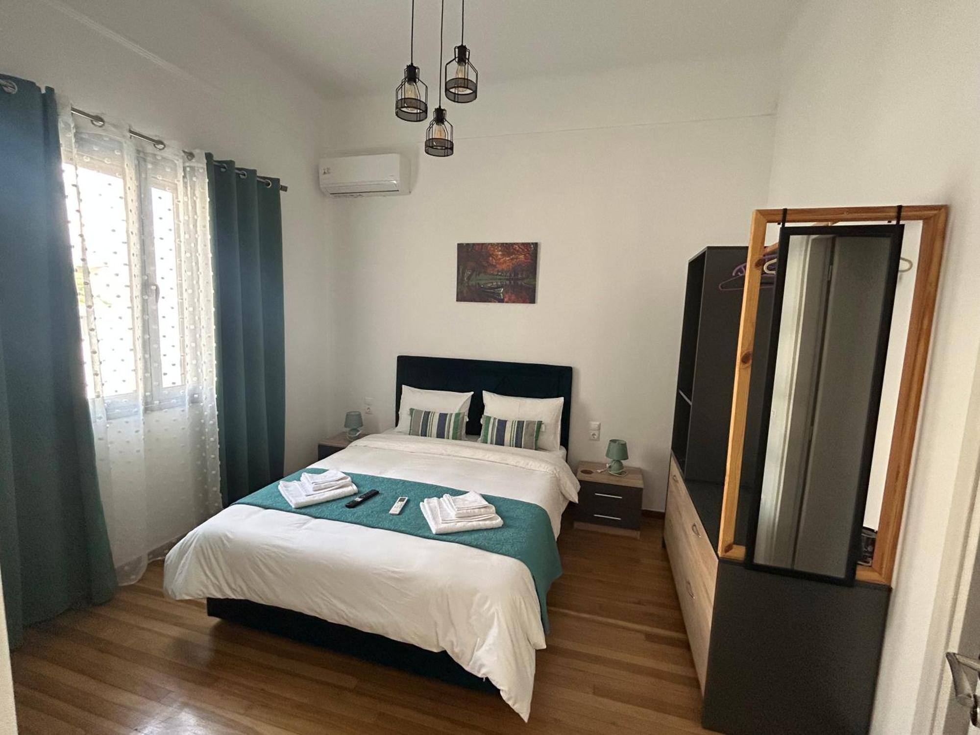 Technopolis Luxury Apartments Athena Bagian luar foto